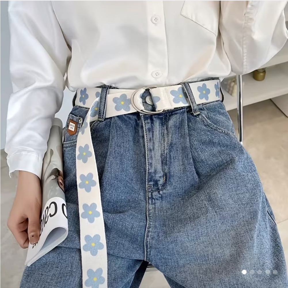 Floral Canvas Waist Belt for Women - White with Blue Flowers